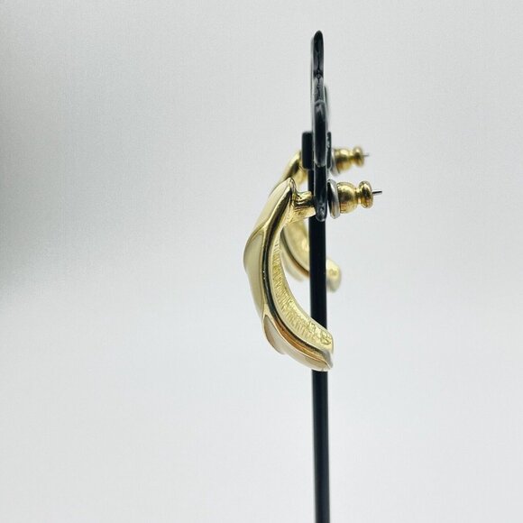 Cream Enamel Half Hoop Earrings Gold Tone Classic Career Cosplay LARP Holiday - Picture 5 of 7